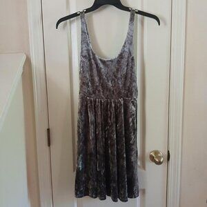 Silver grey crushed velvet Volcom X Georgia May Jagger skater zip dress Sz XS
